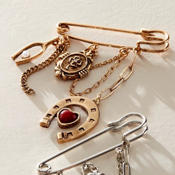 NWT Free People Total Eclipse Brooch in Gold Lucky - Picture 1 of 3